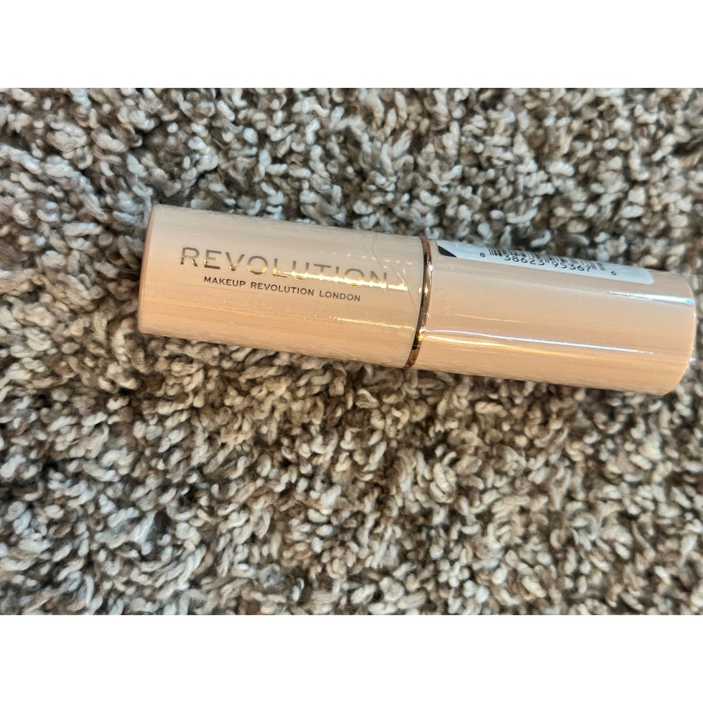 Makeup Revolution London Fast Base Stick Foundation Shade F12 Medium Tan Neutral